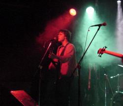 Robin Auld Live at the River Club 14 June 2002 - photo by Brian Currin